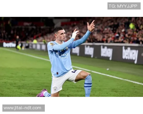 全球足球明星风采与成就回顾：聚焦世界足坛顶级球员的精彩表现