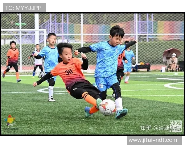 大龄足球球星的坚持与挑战如何影响现代足球赛场上的表现与发展